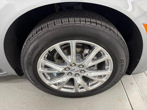 2023 Buick Enclave Essence FWD