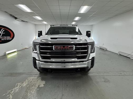 2026 GMC Sierra 3500 SLE