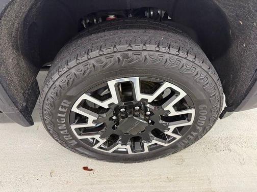 2024 GMC Sierra 2500 Denali