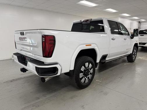 2025 GMC Sierra 2500 Denali