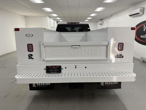 2025 GMC Sierra 3500 Base