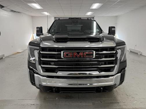 2026 GMC Sierra 3500 SLE