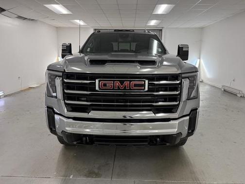 2026 GMC Sierra 2500 SLT