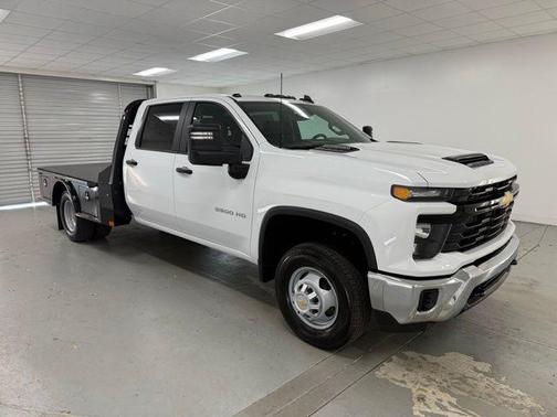 2026 Chevrolet Silverado 3500 WT