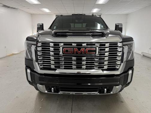 2026 GMC Sierra 2500 Denali