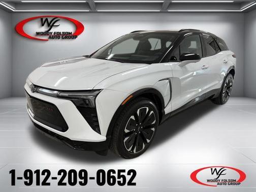 Polar White Tricoat 2026 Chevrolet Blazer RS