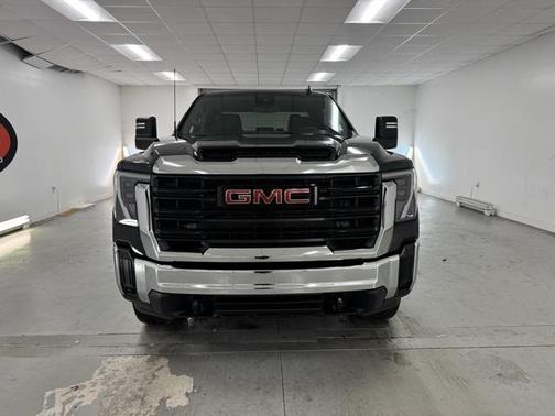 2026 GMC Sierra 3500 Base