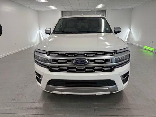 Star White Metallic Tri-Coat 2023 Ford Expedition Platinum