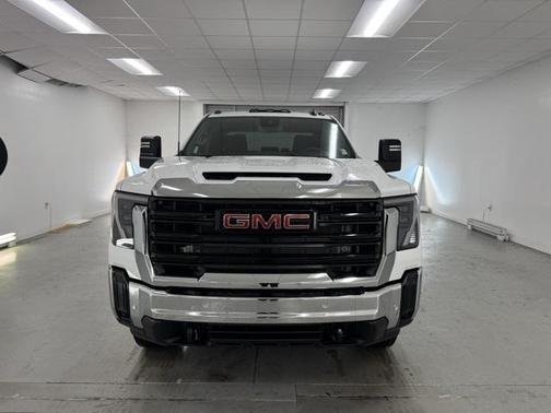 2026 GMC Sierra 3500 Base