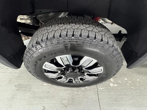 2026 GMC Sierra 2500 Denali