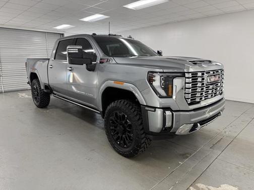 2025 GMC Sierra 2500 Denali