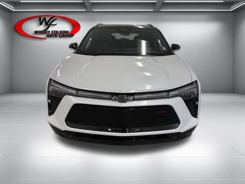 Polar White Tricoat 2026 Chevrolet Blazer RS