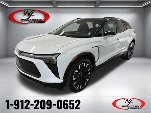 Polar White Tricoat 2026 Chevrolet Blazer RS