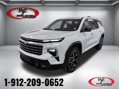 Polar White Tricoat 2026 Chevrolet Traverse High Country