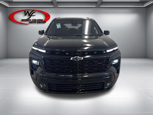 Mosaic Black Metallic 2026 Chevrolet Traverse RS