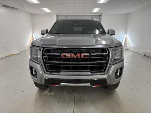 2024 GMC Yukon 4WD AT4