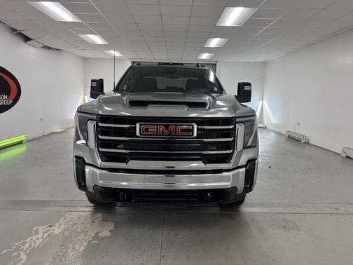 2026 GMC Sierra 3500 SLE