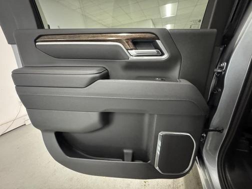 2026 GMC Sierra 3500 SLE