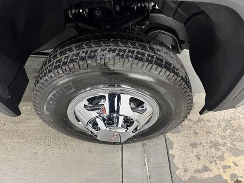 2026 GMC Sierra 3500 SLE