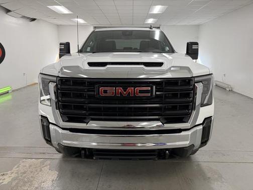 2026 GMC Sierra 3500 Base