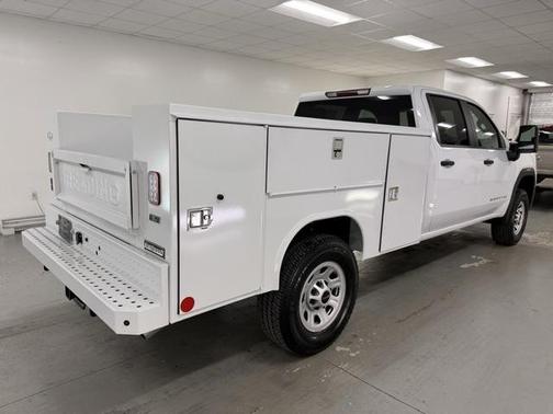 2026 GMC Sierra 3500 Base