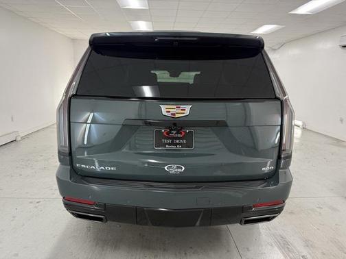 2026 Cadillac Escalade ESV Sport