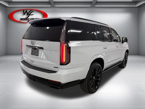 Vibrant White Tricoat 2026 Cadillac Escalade Sport Platinum