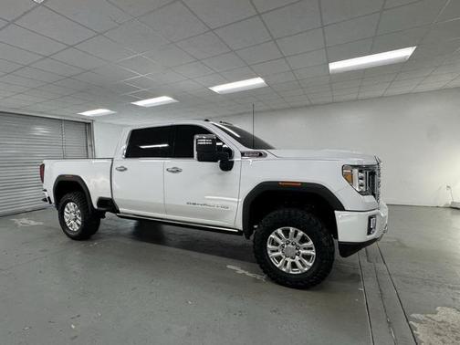 2022 GMC Sierra 2500 Denali