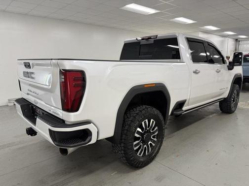 2024 GMC Sierra 2500 Denali Ultimate