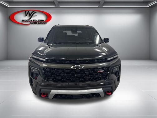 Mosaic Black Metallic 2026 Chevrolet Traverse AWD Z71