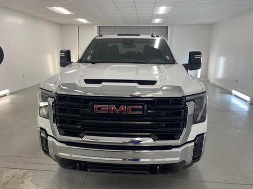 2025 GMC Sierra 3500 Base