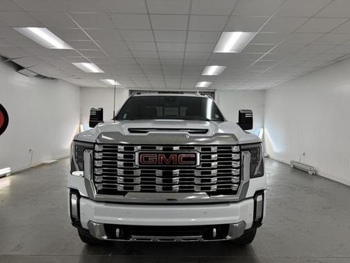2026 GMC Sierra 2500 Denali