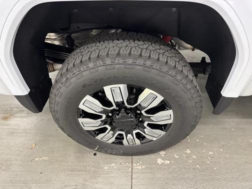 2026 GMC Sierra 2500 Denali