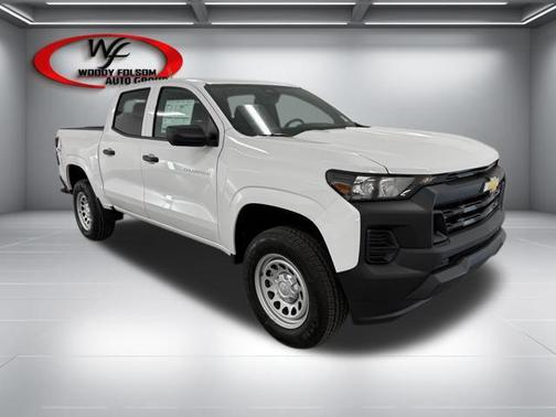 Summit White 2026 Chevrolet Colorado WT
