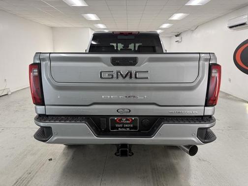 2025 GMC Sierra 2500 Denali Ultimate