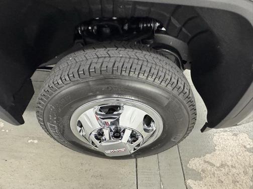 2026 GMC Sierra 3500 SLE