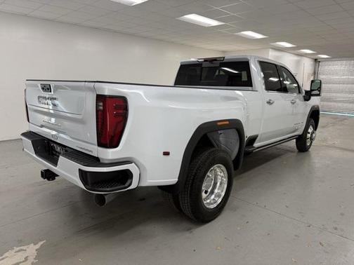 2026 GMC Sierra 3500 Denali