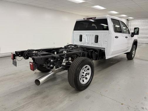 2026 GMC Sierra 3500 Base