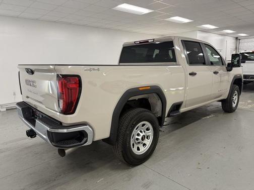 2026 GMC Sierra 2500 Base