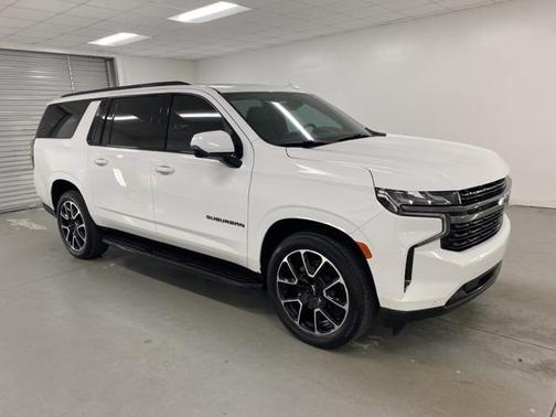 2021 Chevrolet Suburban RST