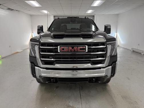 2025 GMC Sierra 2500 SLT
