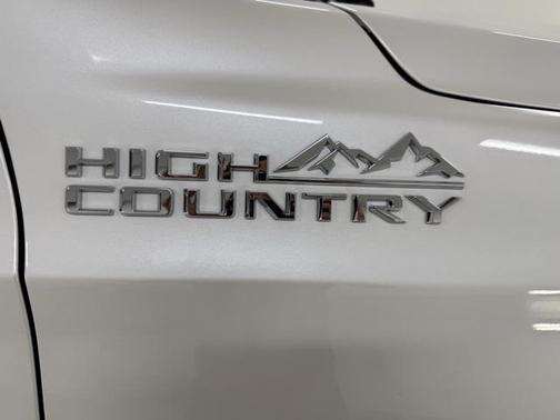 2025 Chevrolet Tahoe 2WD High Country