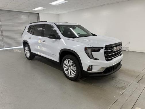 2026 GMC Acadia Elevation FWD