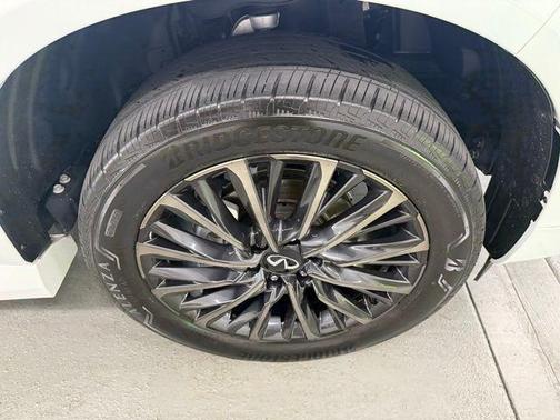 2025 INFINITI QX80 AUTOGRAPH AWD