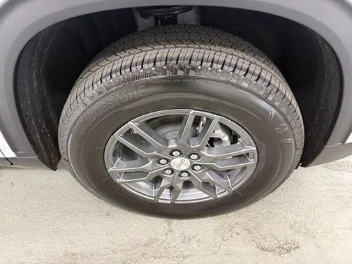 Summit White 2026 GMC Acadia Elevation FWD