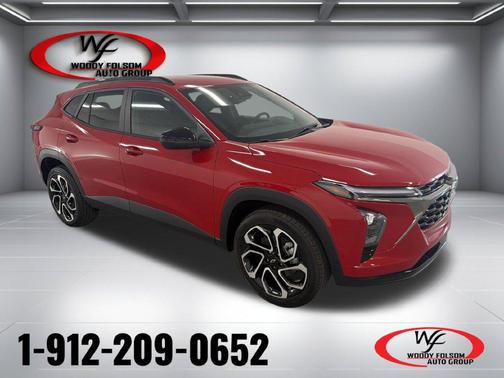 Apex Red 2026 Chevrolet Trax FWD 2RS