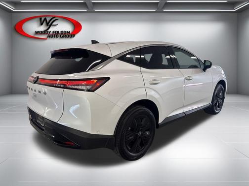 Everest White Pearl Tricoat 2025 Nissan Murano SV