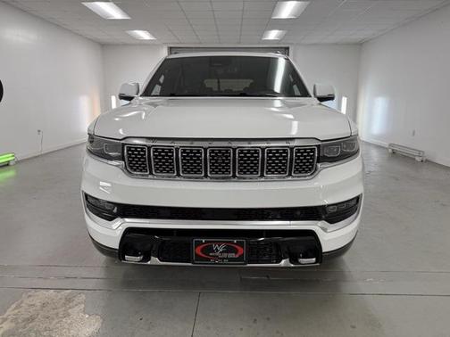 2022 Jeep Grand Wagoneer Series III 4x4