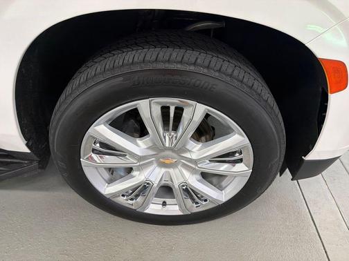 Iridescent Pearl Tricoat 2021 Chevrolet Tahoe 4WD High Country