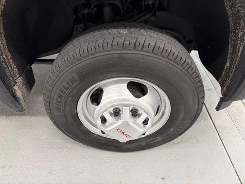 2025 GMC Sierra 3500 Base